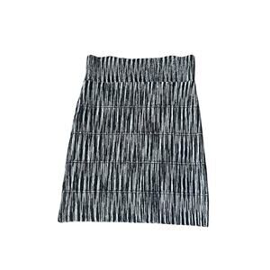 BCBGMaxazria Women's Slim Fit Bandage Mini Skirt Black White Knit Printed Size S